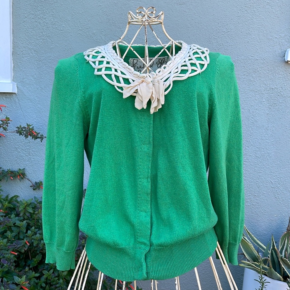 Field Flower Anthropologie Green Silk Sweater with Lacework Collar